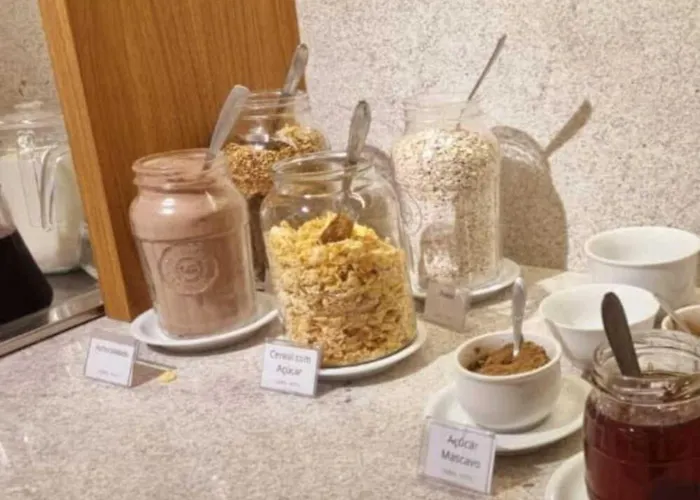 Coral Express Prox Ao Cais Embarcadero Hotel Porto Alegre